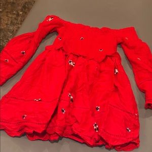 Off the shoulder dress!